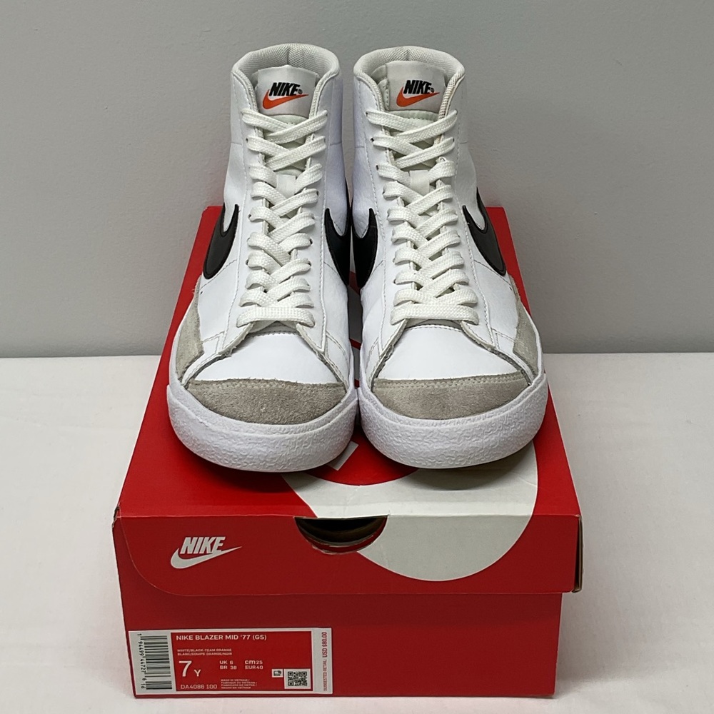 Nike Blazer Mid ‘77